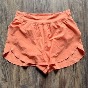 Lululemon Fast and Free Shorts Orange size 6